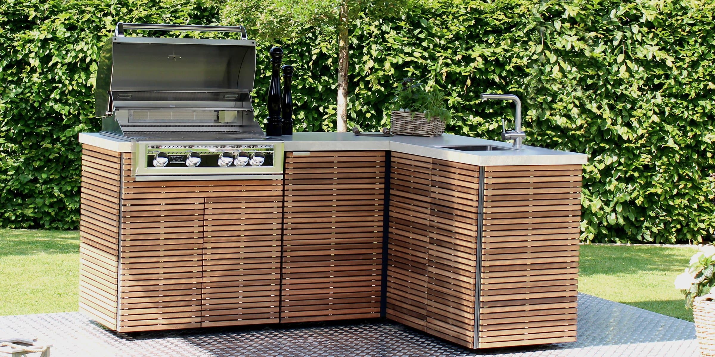 Luxury Outdoor KIAC - Kitchen in a Cupboard Open